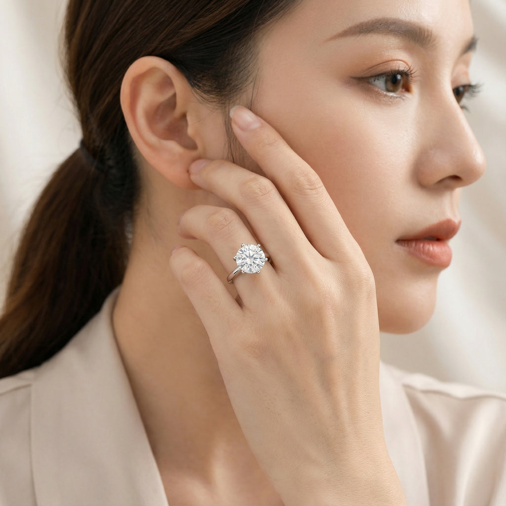 Pure Radiance 18K White Gold Lab-Grown Diamond Ring