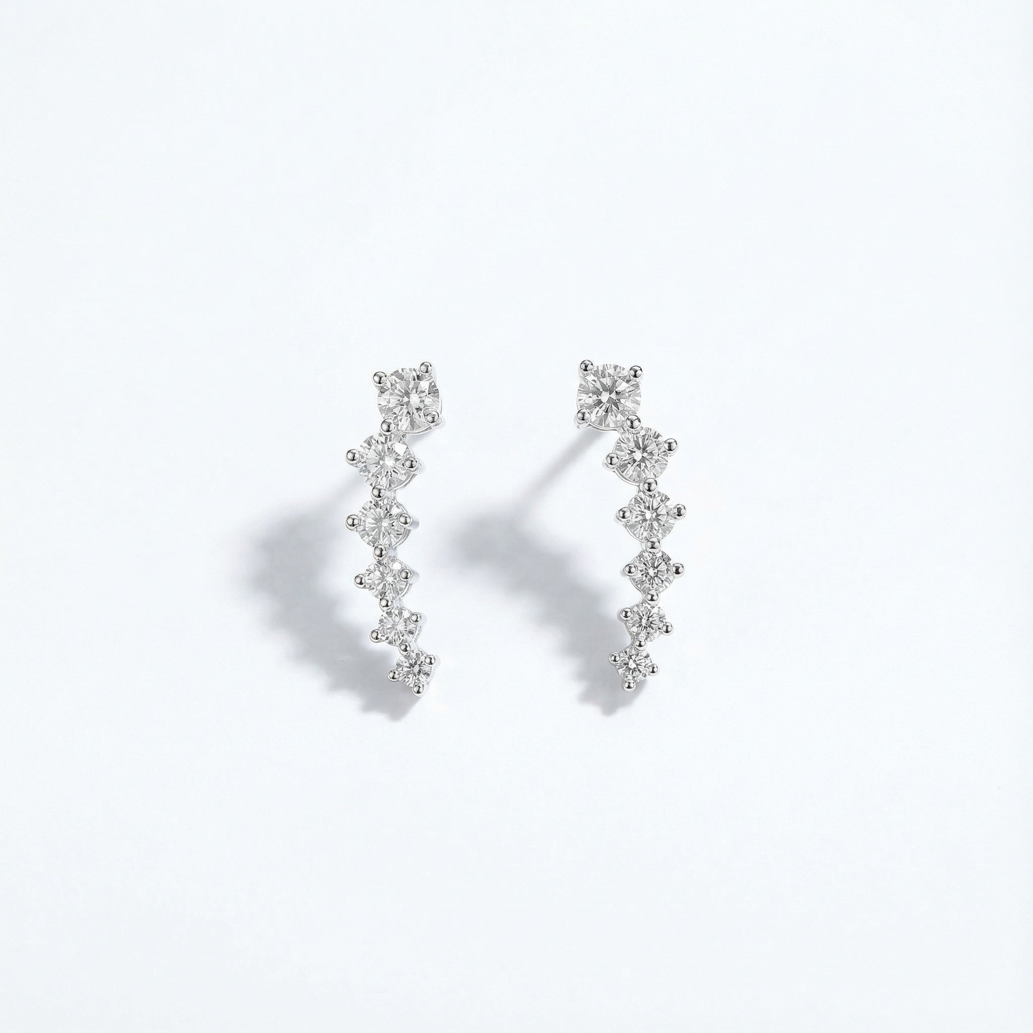 Starry Escalade PT950 Platinum Lab-Grown Diamond Earrings