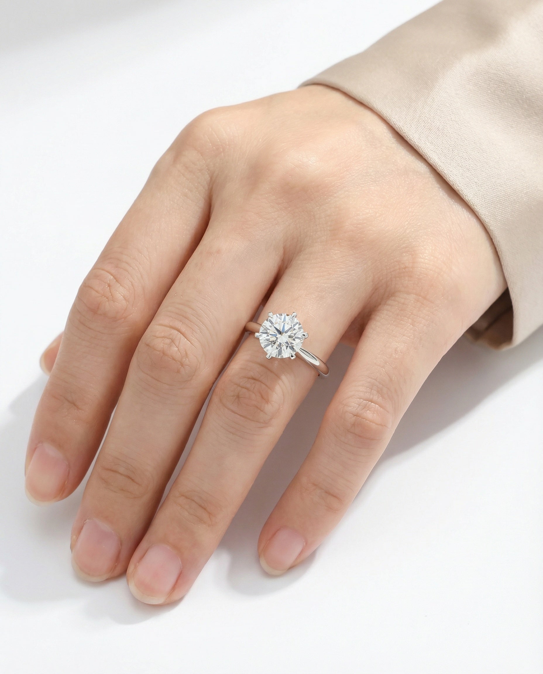 Pure Radiance 18K White Gold Lab-Grown Diamond Ring