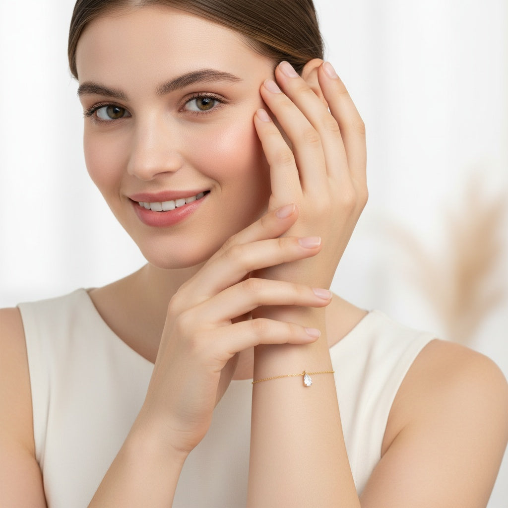 Pear Radiance PT950 Platinum Lab-Grown Diamond Bracelet