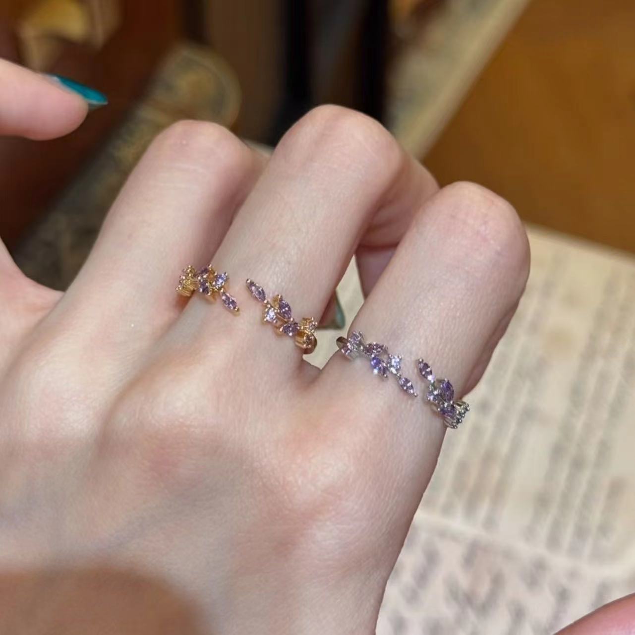 Delicate Leaf Vine Open Ring
