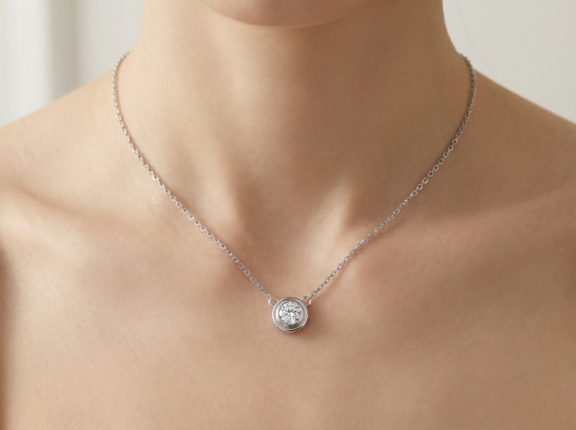 Star Halo S925 Silver White Diamond Necklace