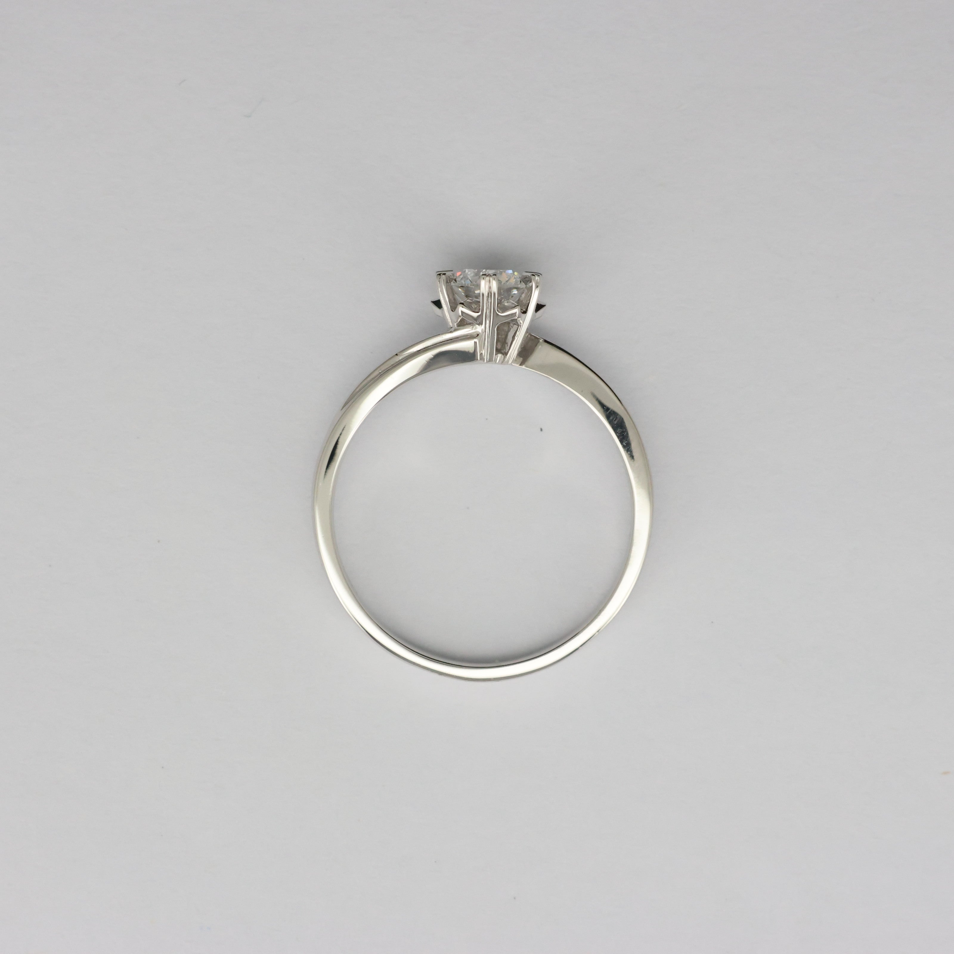 Timeless Light 18K White Gold Lab-Grown Diamond Ring