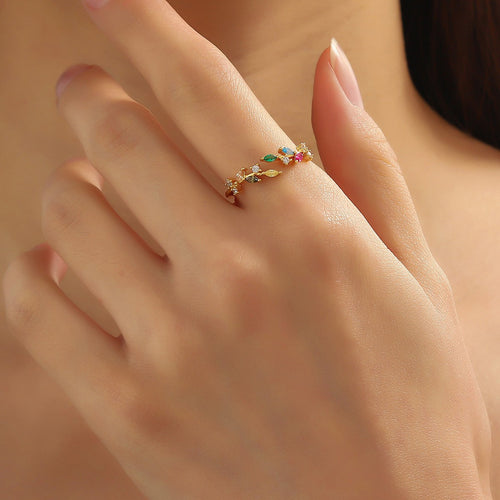 Delicate Leaf Vine Open Ring