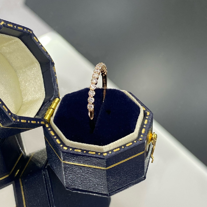 Rose Starlight 18K Rose Gold Diamond Ring